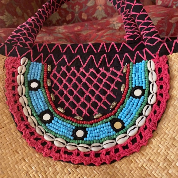 Fun Straw Beach Bah - Picture 2 of 2